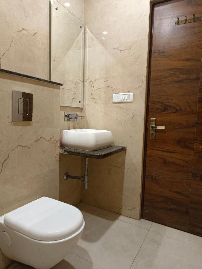 Hotel Batra Home Nizamuddin Nowe Delhi Zewnętrze zdjęcie