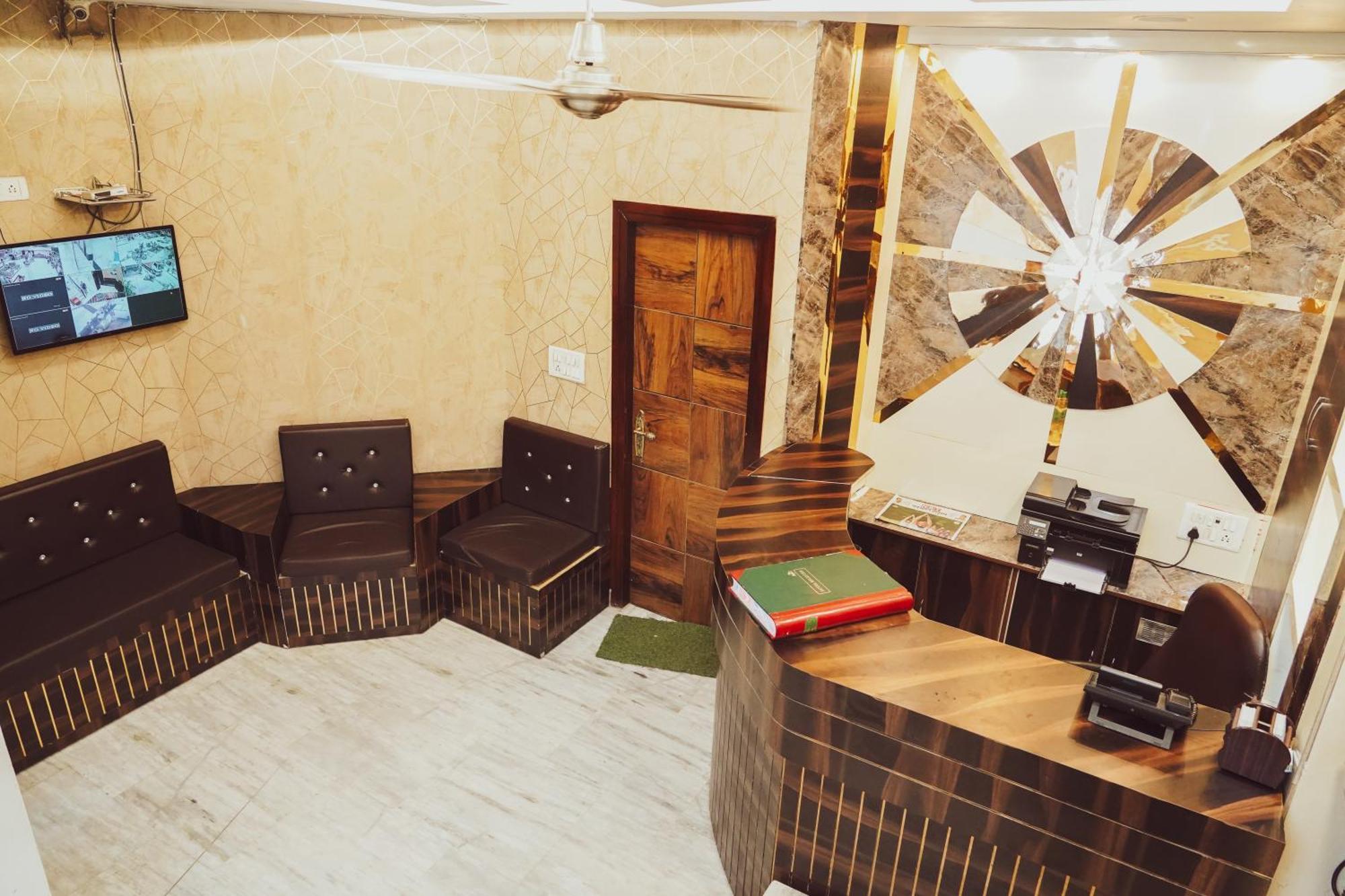Hotel Batra Home Nizamuddin Nowe Delhi Zewnętrze zdjęcie
