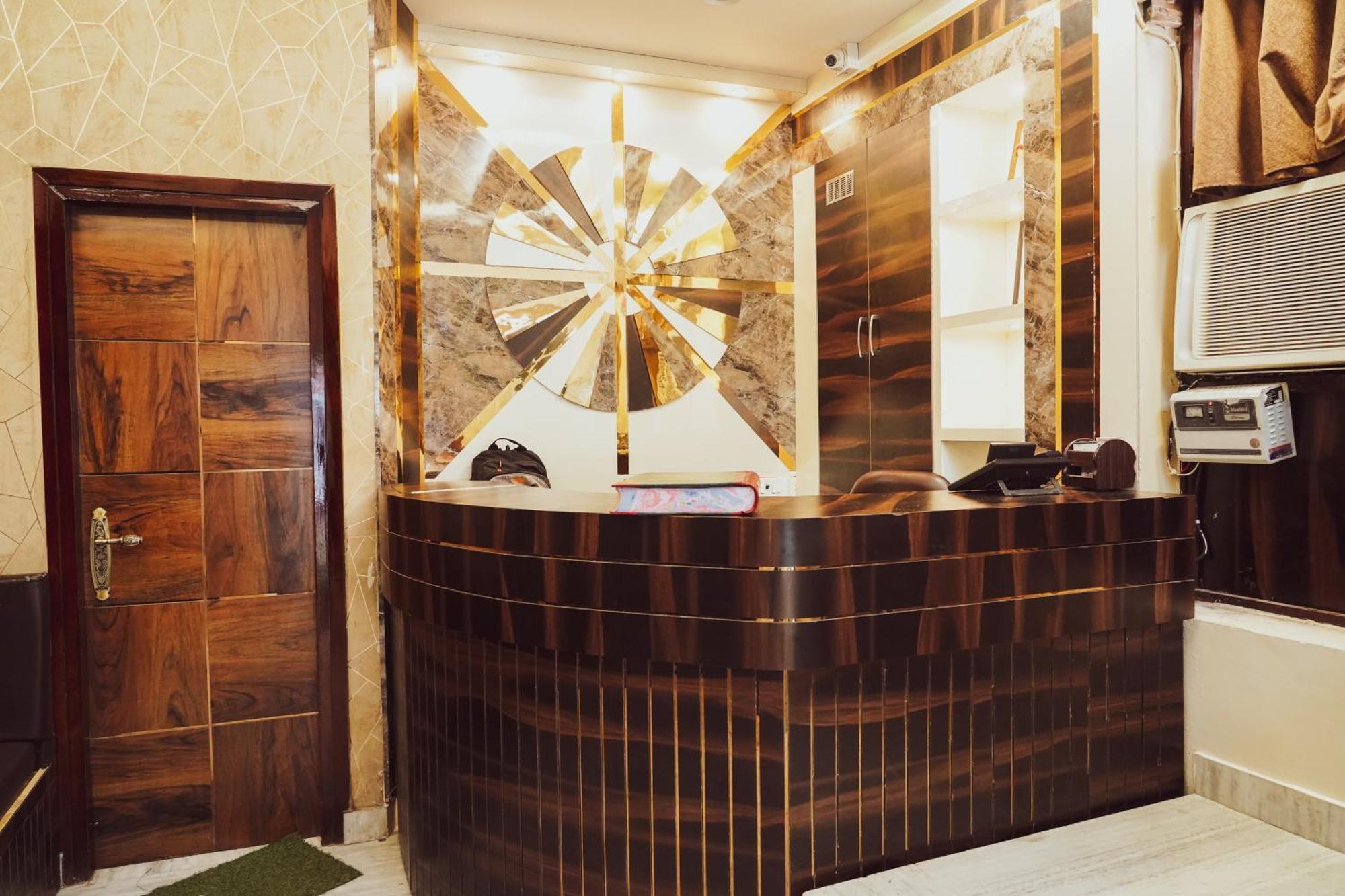 Hotel Batra Home Nizamuddin Nowe Delhi Zewnętrze zdjęcie
