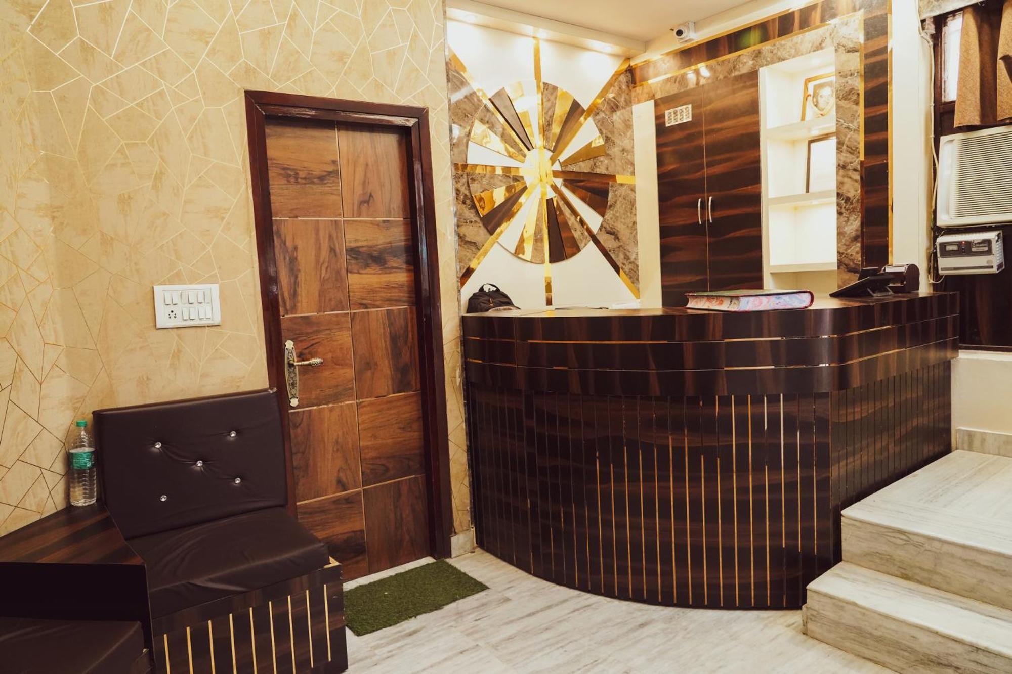 Hotel Batra Home Nizamuddin Nowe Delhi Zewnętrze zdjęcie
